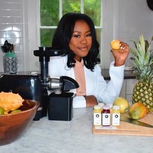 Meet your Posher, Clarke